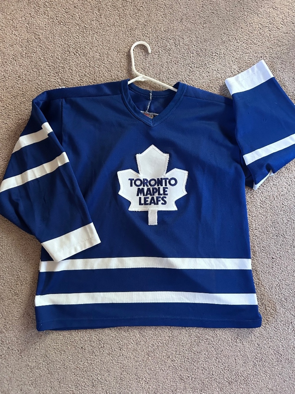 Hockey Jersey - men’s large